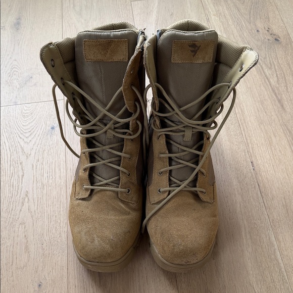 Bates Men\'s Light Brown Tactical Boots